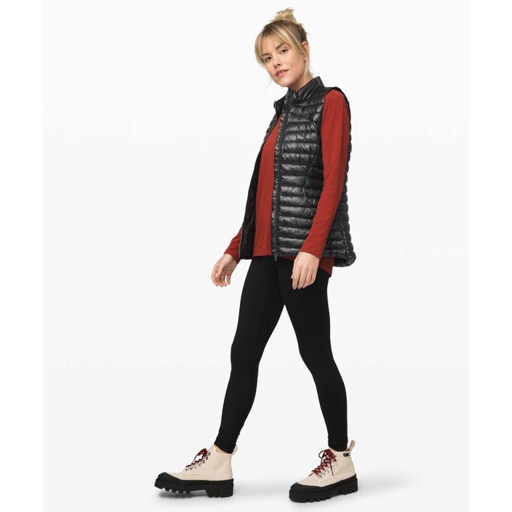 Lululemon Pack It Down Vest *Shine Black Size 6